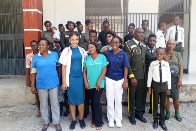 Journee médicale à Puis-Blain à l’initiative de l’équipe médicale du Groupe Trompette Haiti et de la Fondation Lorquet