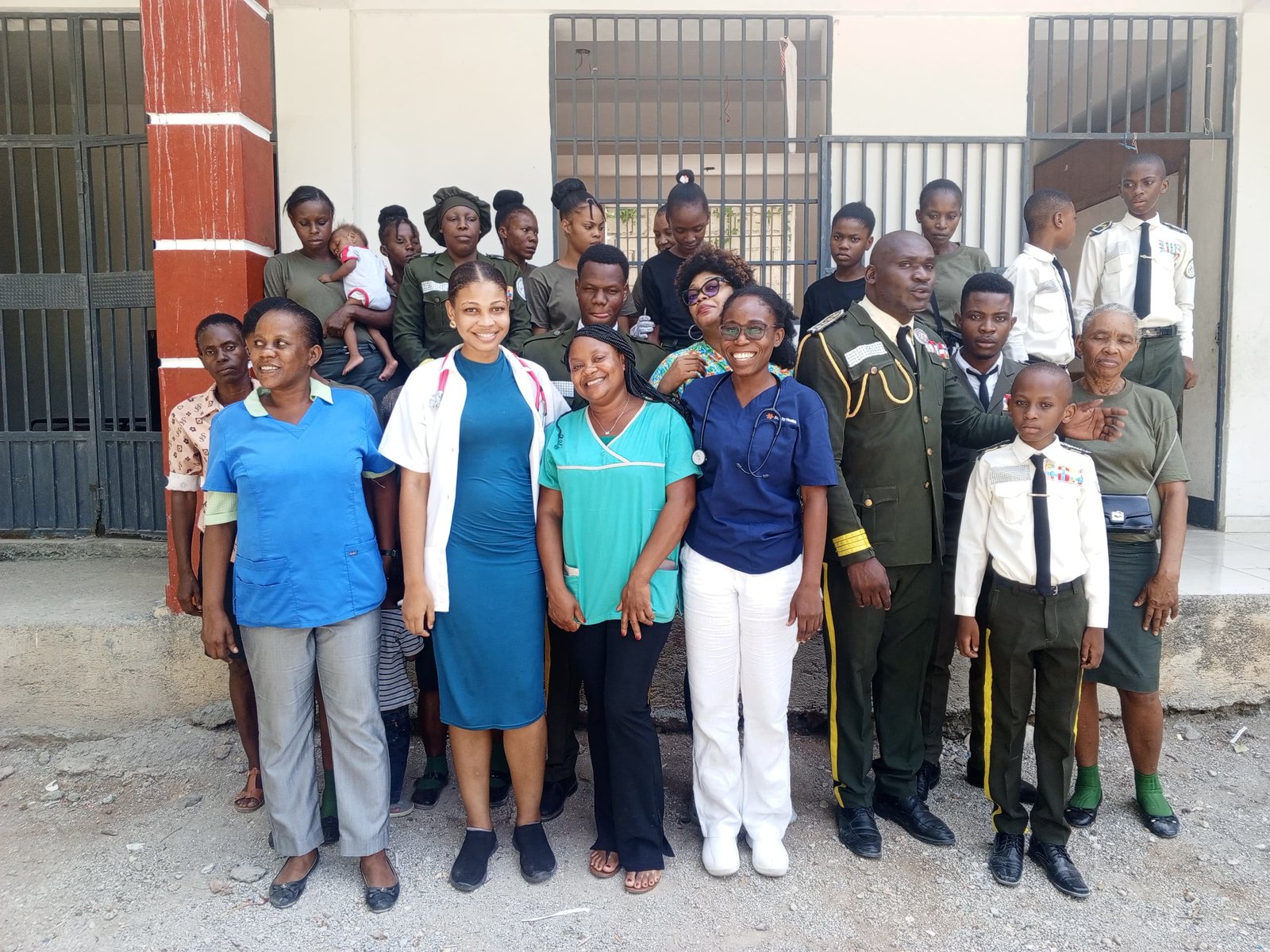 Journee médicale à Puis-Blain à l’initiative de l’équipe médicale du Groupe Trompette Haiti et de la Fondation Lorquet